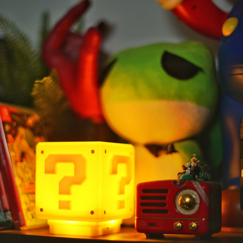 Super Mario Block Lamp